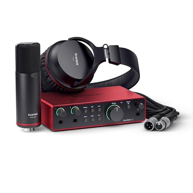 Focusrite Scarlett 2i2 4th Gen Studio Bundle